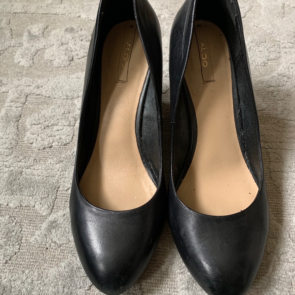 Aldo Black Wedges